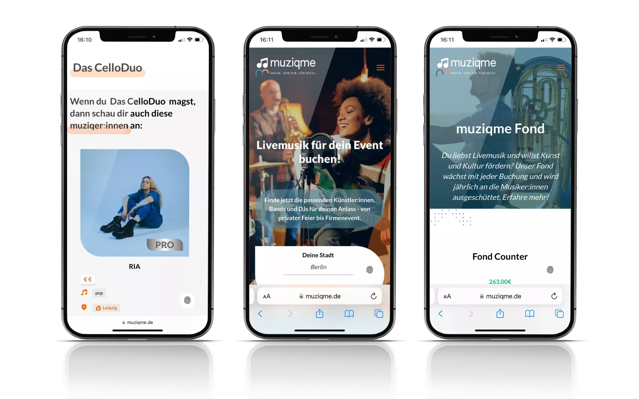 Drei Smartphones nebeneinander mit verschiedenen Ansichten der Website von Muziqme.